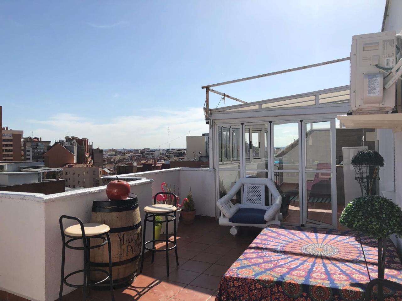 Atico Puerta De Europa Apartment Madrid Ngoại thất bức ảnh